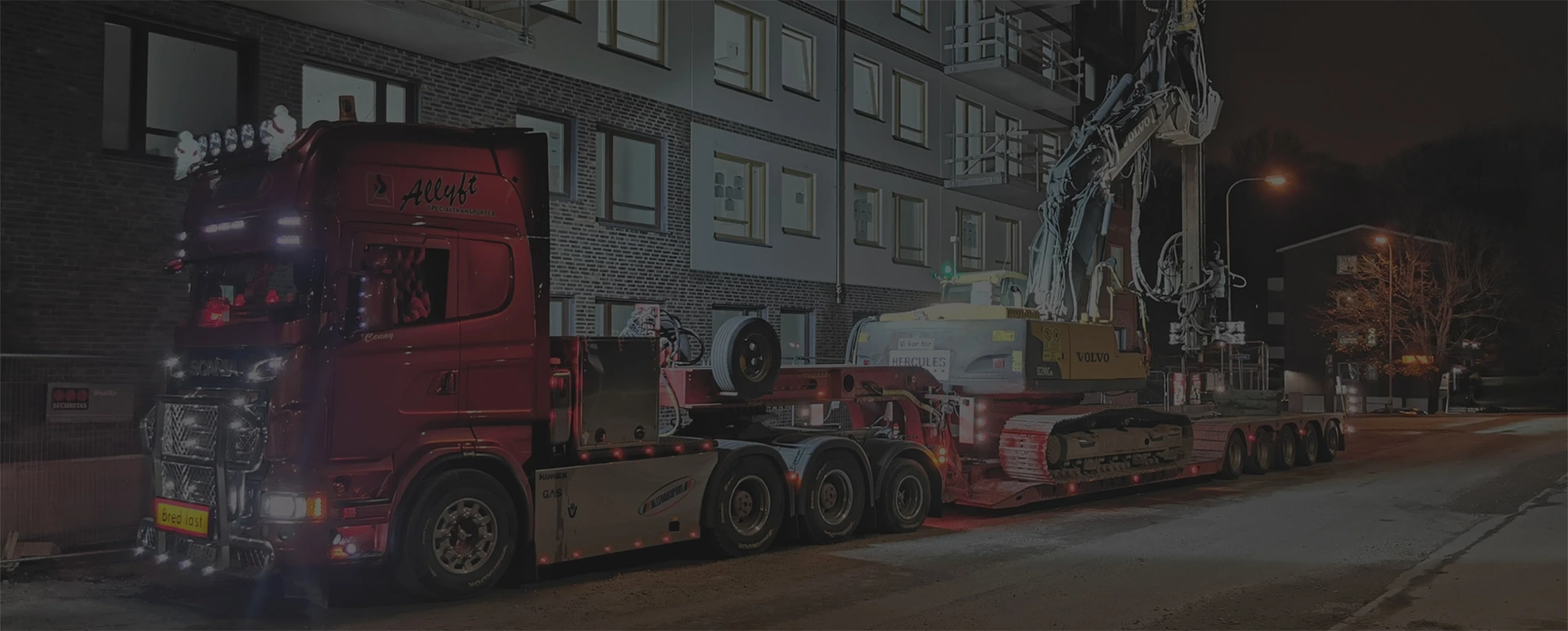 Maskintransport, specialtransport, tungtransport och kranbil i Norrköping